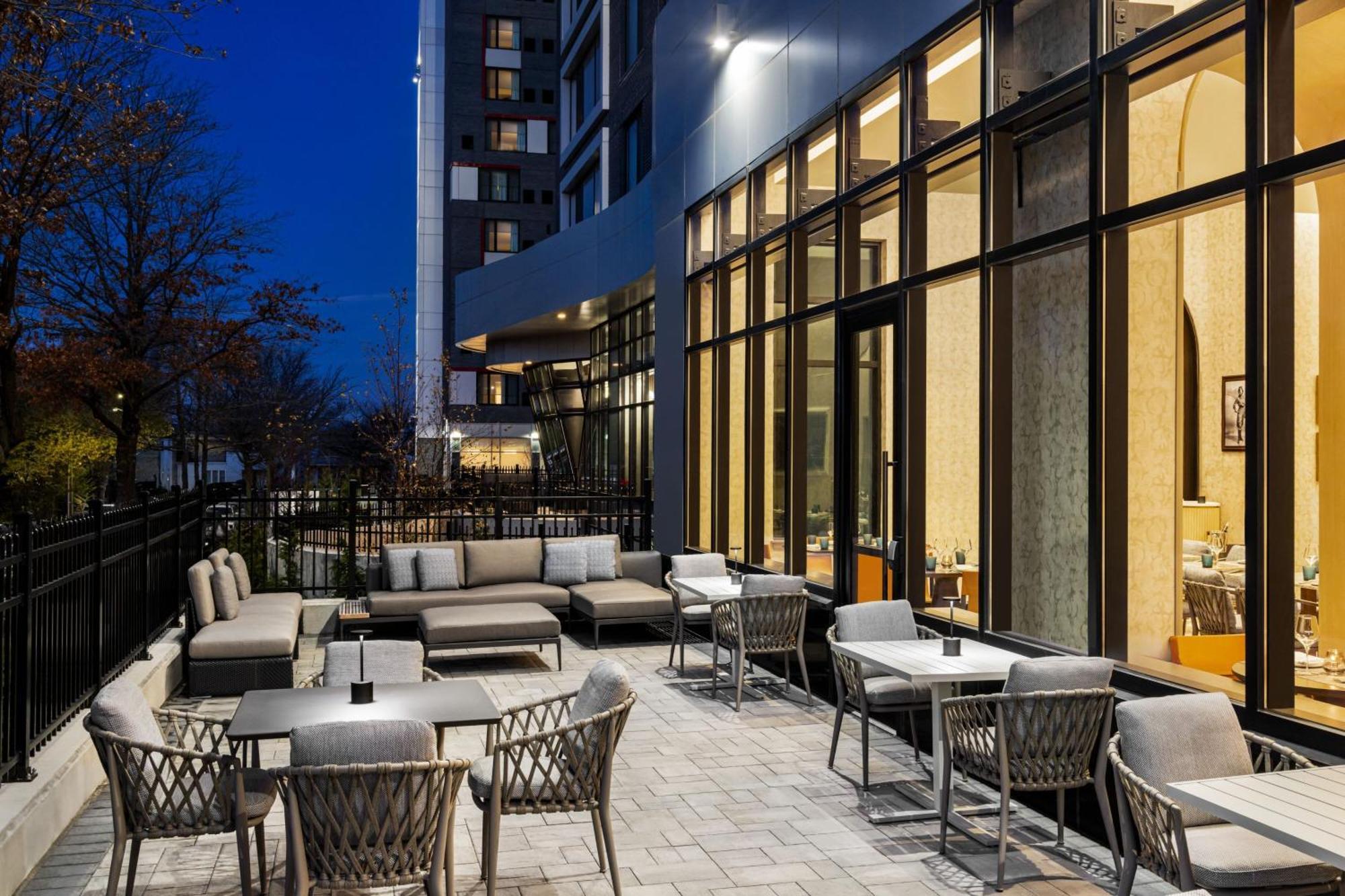 Готель Marriott New York Jfk Airport Екстер'єр фото